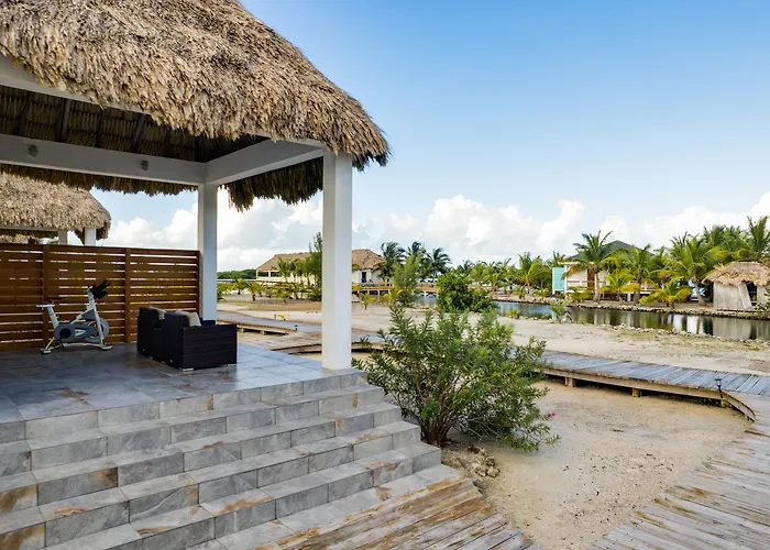 Hotel Turtle Island 3*