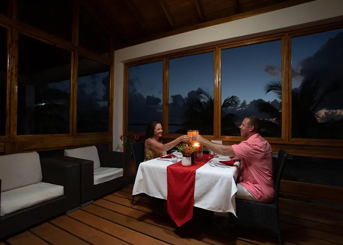 Hotel Turtle Island 3*