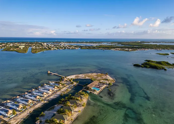 Hotel Turtle Island