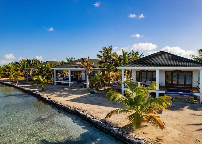 Hotel Turtle Island